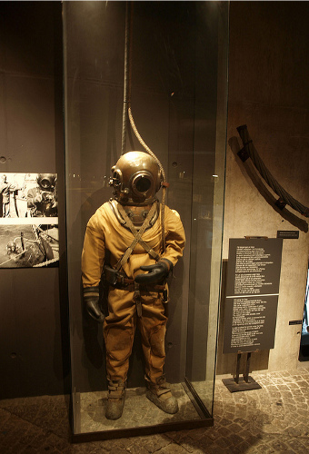 source_11.jpg