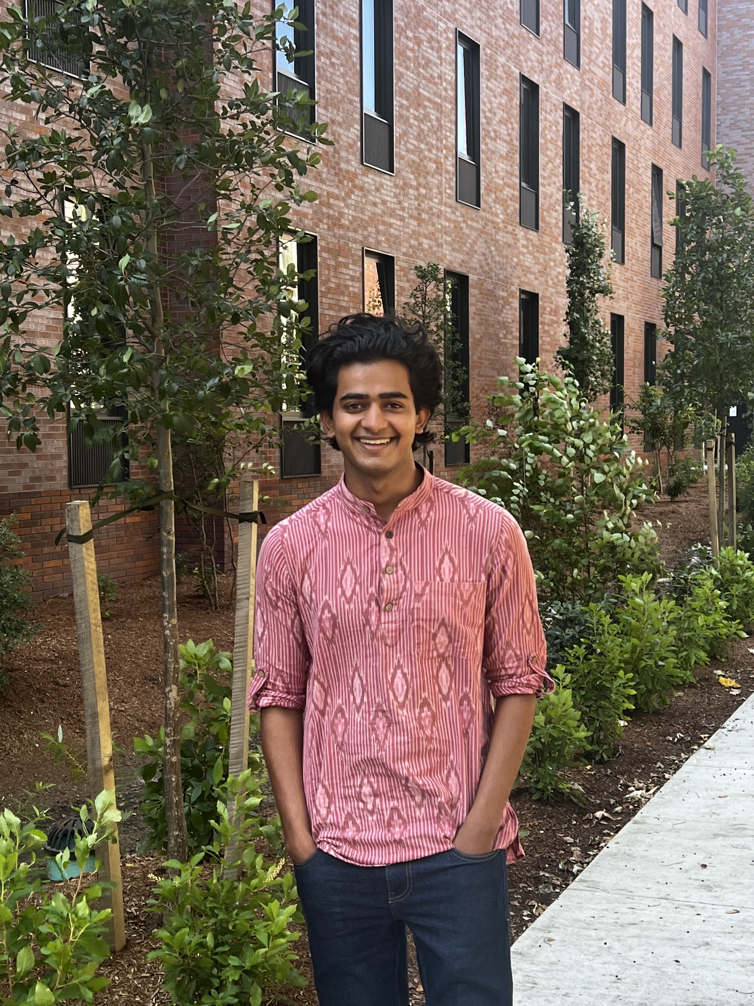 Manav Chakravarthy's Picture