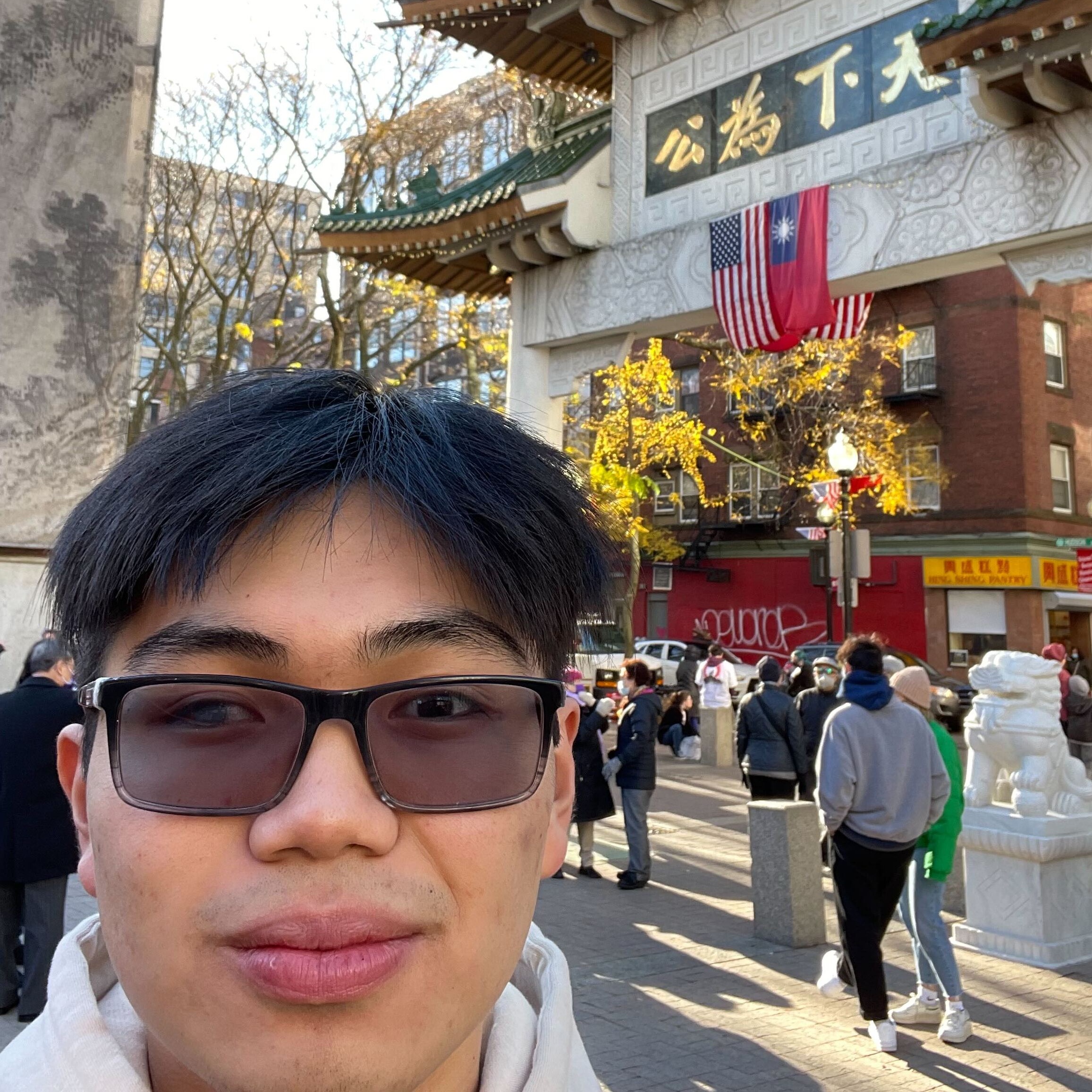 Ricky Chau photo