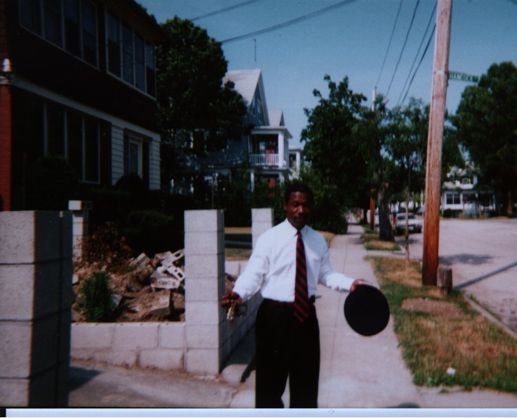 Picture of dad.jpeg going to work
